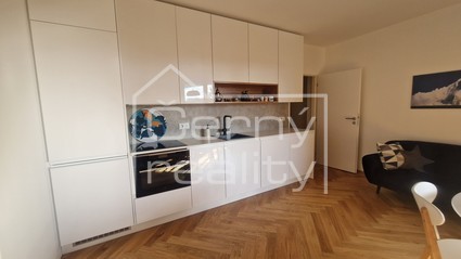 Pronájem luxusního bytu 2+kk (53m2),terasa (6m2) v Pardubicích, v ul. Na Spravedlnosti, parkování 1x - Fotka 4